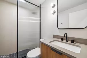 1408 E Oxford St, Philadelphia, PA 19125 - Photo 17