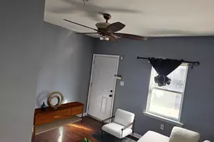 249 E Sharpnack St, Philadelphia, PA 19119 - Photo 7