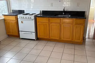 6517 N 6th St, Philadelphia, PA 19126 - Photo 3