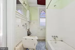 2039 Spruce St, Philadelphia, PA 19103 - Photo 15