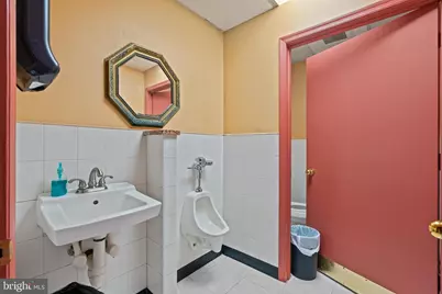 8919 Ridge Avenue, Philadelphia, PA 19128 - Photo 17