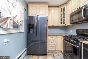 8512 Frontenac St, Philadelphia, PA 19152 - Photo 17