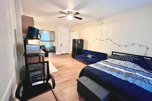 1324 Locust St, Philadelphia, PA 19107 - Photo 3