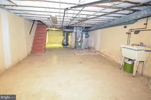 7246 Grays Ave, Philadelphia, PA 19142 - Photo 19