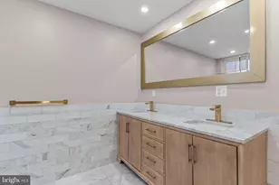 925 S 18th St, Philadelphia, PA 19146 - Photo 21