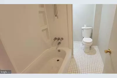 2643 Emerald Street, Philadelphia, PA 19125 - Photo 15