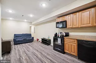 1611 N 17th St, Philadelphia, PA 19121 - Photo 3