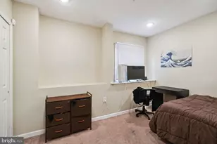 1611 N 17th St, Philadelphia, PA 19121 - Photo 9