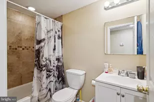 1611 N 17th St, Philadelphia, PA 19121 - Photo 17