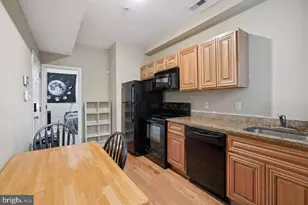 1611 N 17th St, Philadelphia, PA 19121 - Photo 3