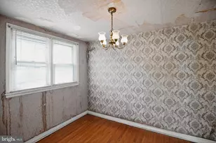 5253 Glenloch St, Philadelphia, PA 19124 - Photo 13