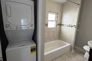 2015 Fernon St, Philadelphia, PA 19145 - Photo 13