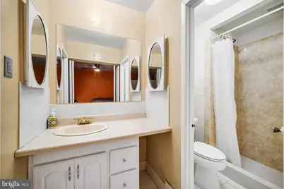 1100 Surrey Road, Philadelphia, PA 19115 - Photo 17