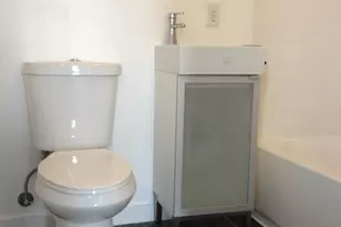 503 S 52nd St, Philadelphia, PA 19143 - Photo 3