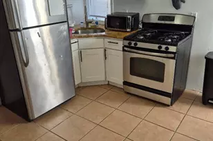 332 Daly St, Philadelphia, PA 19148 - Photo 5