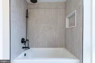 252 Gate St, Philadelphia, PA 19128 - Photo 49