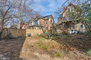 1018 S 49th St, Philadelphia, PA 19143 - Photo 13