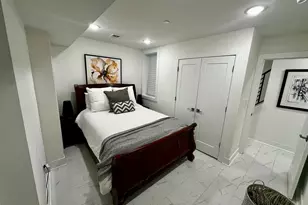 2008 S College Ave, Philadelphia, PA 19121 - Photo 15