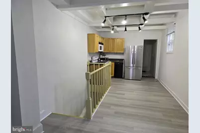 1009 W Susquehanna Avenue, Philadelphia, PA 19122 - Photo 7