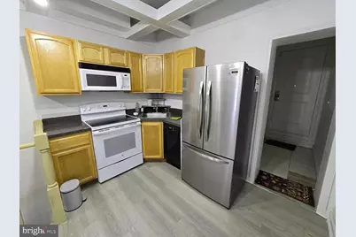 1009 W Susquehanna Avenue, Philadelphia, PA 19122 - Photo 5