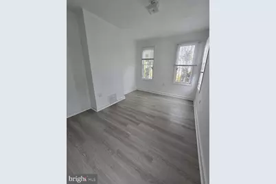 1009 W Susquehanna Avenue, Philadelphia, PA 19122 - Photo 31