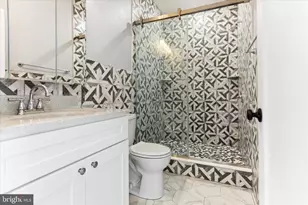 650 South St, Philadelphia, PA 19147 - Photo 9