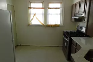 573 E Carver St, Philadelphia, PA 19120 - Photo 9