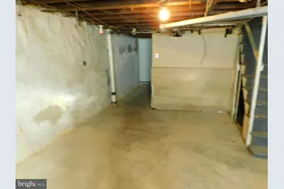 573 E Carver Street, Philadelphia, PA 19120 - Photo 21