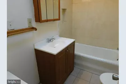 573 E Carver Street, Philadelphia, PA 19120 - Photo 15