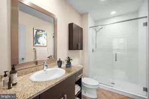 235 N Columbus Blvd, Philadelphia, PA 19106 - Photo 5