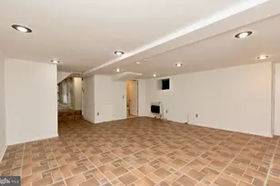 1800 Evarts St, Philadelphia, PA 19152 - Photo 17