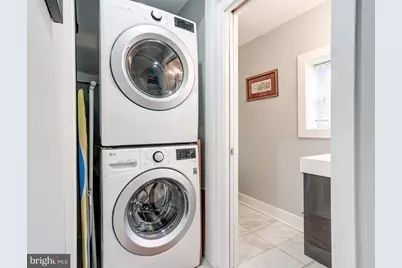 1823 Mountain Street, Philadelphia, PA 19145 - Photo 5