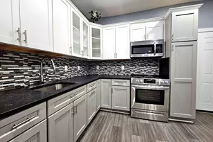 827 S 56th St, Philadelphia, PA 19143 - Photo 11