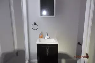 5635 Montrose St, Philadelphia, PA 19143 - Photo 9