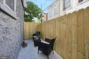 1526 N Hollywood St, Philadelphia, PA 19121 - Photo 9