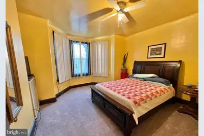 1727 W Pacific Street, Philadelphia, PA 19140 - Photo 9