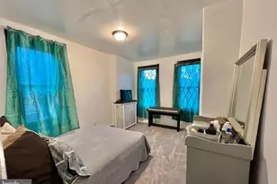 1727 W Pacific St, Philadelphia, PA 19140 - Photo 11