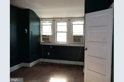 6386 Sherwood Road, Philadelphia, PA 19151 - Photo 15