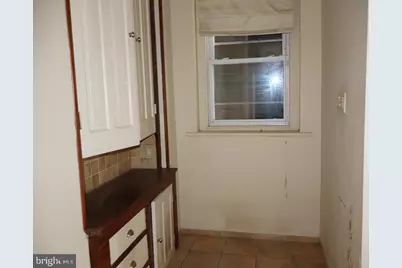 6386 Sherwood Road, Philadelphia, PA 19151 - Photo 9