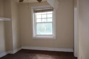 6386 Sherwood Rd, Philadelphia, PA 19151 - Photo 11