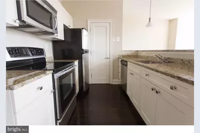 201-8 N 8th Street #703, Philadelphia, PA 19106 - Photo 5