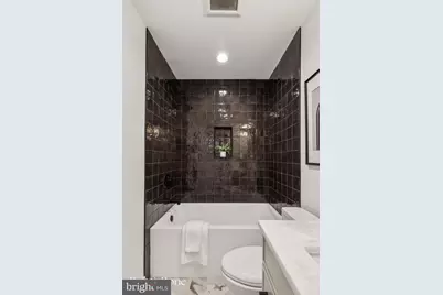 952 N 6th Street, Philadelphia, PA 19123 - Photo 39