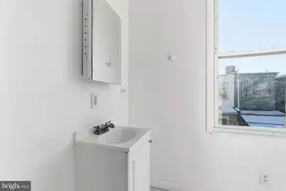2236 W Firth Street, Philadelphia, PA 19132 - Photo 15