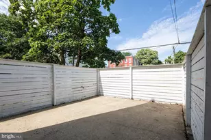 1940 N Gratz St, Philadelphia, PA 19121 - Photo 15