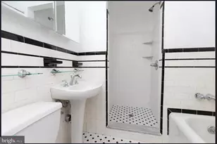 3410 W Penn St, Philadelphia, PA 19129 - Photo 13