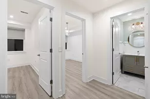 1649 E Eyre St, Philadelphia, PA 19125 - Photo 11