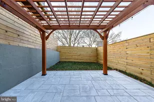 250 Gate St, Philadelphia, PA 19128 - Photo 89