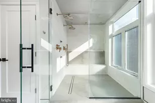 250 Gate St, Philadelphia, PA 19128 - Photo 55