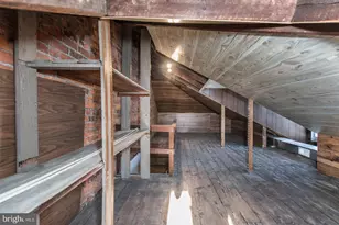 207 Gilham St, Philadelphia, PA 19111 - Photo 63