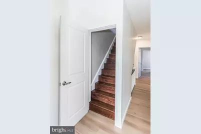 207 Gilham Street, Philadelphia, PA 19111 - Photo 59